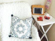 施術後は自慢のチェアーとドリンクでゆっくりして下さい♪