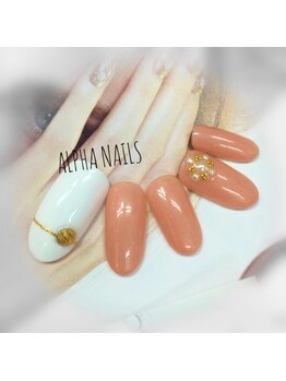 アルファ ネイルズ(ALPHA NAILS)/