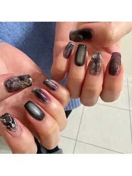 リリー バイ ロスターネイル(Lily by rostar nail)/