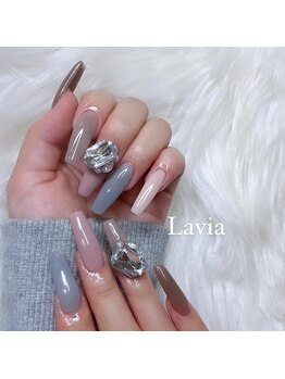ラヴィア(Lavia)/くすみカラー