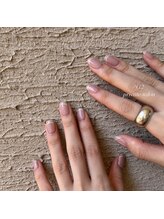 ルート12/ベージュフレンチネイル