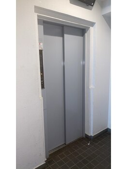 整体院 恵み 東三国院/マンション エレベーター