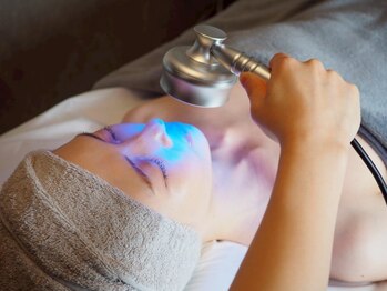 マロー(Mallow)の写真/【話題沸騰中のローマピンク導入】気になるお肌のくすみや黒ずみを、一度の施術で肌本来のトーンへと導く★
