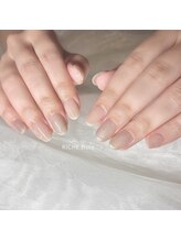 リッシュ トロワ(RICHE trois)/オフィスに！大人ベージュネイル