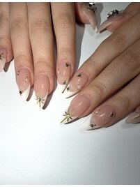 海外風フレンチネイル