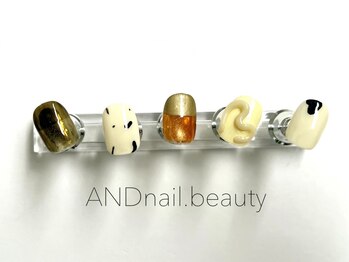 アンドネイル ビューティー(AND nail,beauty)の写真/質にこだわった洗練されたネイル。マグネットジェルも‐AND nail,beauty‐の世界観を取り入れ個性的に…