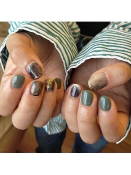 アプア(apua)/ニュアンスネイル