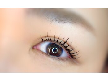 トロワ(TROIS)/ラッシュリフト