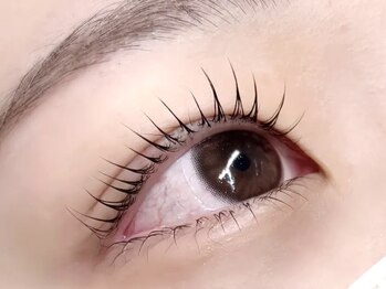 トップブロウ 梅田茶屋町(TOP BROW)/まつ毛パーマデザイン