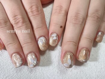 セムヤネイル(sem'ya nail)/ゴージャス定額アート
