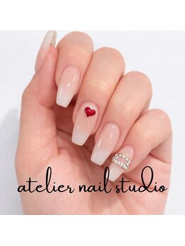 アトリエネイルスタジオ(atelier nail studio)の写真/【低価格×高技術】日常に馴染むお仕事でも褒められる上品ネイル。地域最安値級で美しさと高モチを両立◎