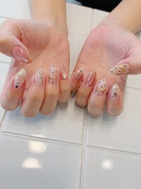 ドット綺麗めネイル