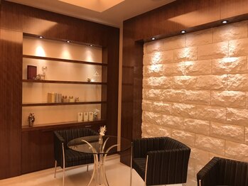 カッツエステティックサロン 東尾道/エステフロア奥待合