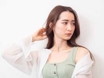 エミフィ(Emiphi)/