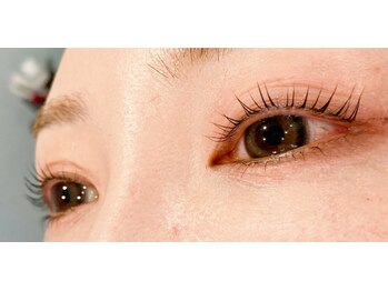 グリン(grin)/まつ毛パーマ