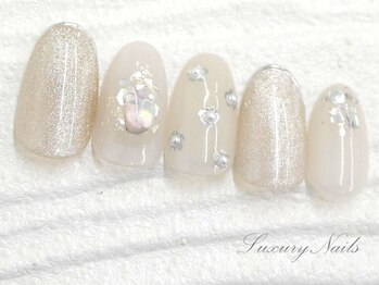 ラグジュアリーネイルズ アカバネ(Luxury Nails Akabane)/キラキラ*マグネット