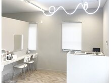 フィズアイビューティー 岡崎竜美ヶ丘店(fiz eye beauty)/うねうねライト（受付）