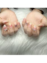 ロージー(Rosie)/チークネイル