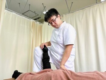 上尾ひかり整骨院の写真/★上尾駅西口近く★【根本改善療法】初めての方限定！7150 円→ 2980円！腰のつらさでお悩みの方に◎