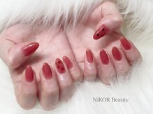 ニコルビューティー 高槻 南平台店(NiKOR beauty)/シンプルアート／5,000円～