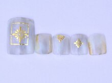 フォア ネイル(FOI NAIL)/