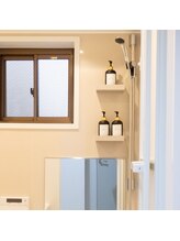 セリーヌ(serene)/シャワールームもあります。