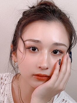 エルア 岡山表町大雲寺店(elua)の写真/【理想の目元、自由自在】派手すぎず自然に盛れる。理想のボリュームを長く楽しみたい方へ。