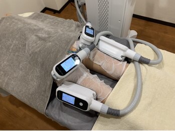 ユー 喜連西店(U)の写真/キュッと引き締まった〈美尻・美脚〉になりたい方はご来店ください!最新マシンで冷却することで美bodyへ◎