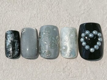 ネイルビート(NAIL BEAT)/ハートパールネイル