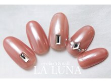 ラルナ ネイルアンドアイラッシュサロン(LA LUNA nail & eyelash salon)/26年8月9月◇定額ボリューム◇