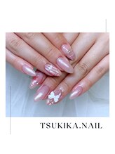 ツキカドットネイル(tsukika.nail)/ふんわり秋ピンク