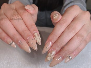 ウメネイルスタジオ(UME NAIL STUDIO)/長さだしやり放題×つけ放題