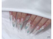 ソウ(SOU)/透明感たっぷり夏ネイル！