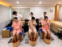 グレース 新宿店(Grace)の雰囲気（足つぼコース＊　足湯しながら肩首マッサージ）