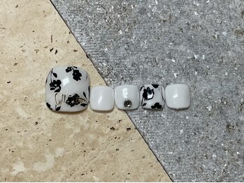 ネイルアンドアイラッシュサロン ミッタ(Mitta)/¥7600-