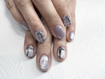 ヴェイスサロンアンバー(Vase Salon Amber)/【限定ネイル 5500】