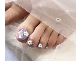 足元華やか＾＾フットネイル