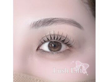 ミイプ(MEPP)/ひがしの担当・ラッシュリフト