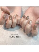 リッシュ ドゥ(RICHE deux)/カフェラテネイル