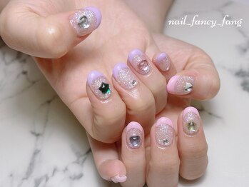 ネイル ファンシーファング(nail_fancy_fang)/アートし放題 キラキラネイル