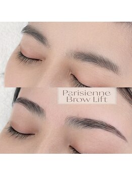 スカイ(Sky)の写真/パリジェンヌブロウリフトで毛流れ補正!目元に清潔感と強さを♪スタイリッシュな眉毛でおしゃれな印象に☆