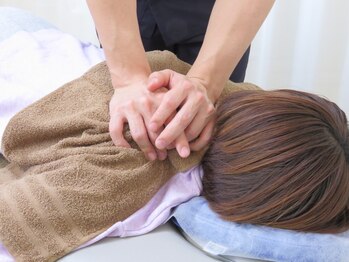 筋膜整体 ヒデ 福岡博多(HIDE)/ガチガチ肩こり改善