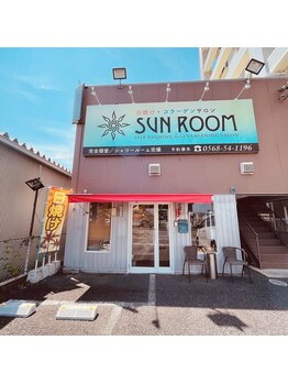 サンプラス(SUN PLUS)/日焼けはおしゃれの一部☆