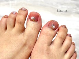 ちゅるんカラーでフットネイル♪