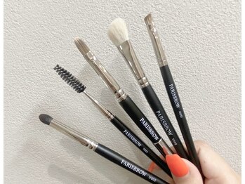 フィズアイビューティー 岡崎竜美ヶ丘店(fiz eye beauty)/眉毛の達人ブラシ販売中