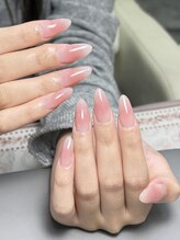 シーシー ネイル アンド アイラッシュ(CeCe Nail&eyelash)/チップ長さだしチークネイル