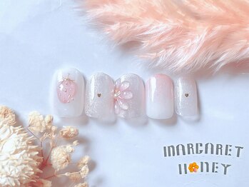 マーガレットハニー 本八幡/ぷっくりいちごフラワーネイル
