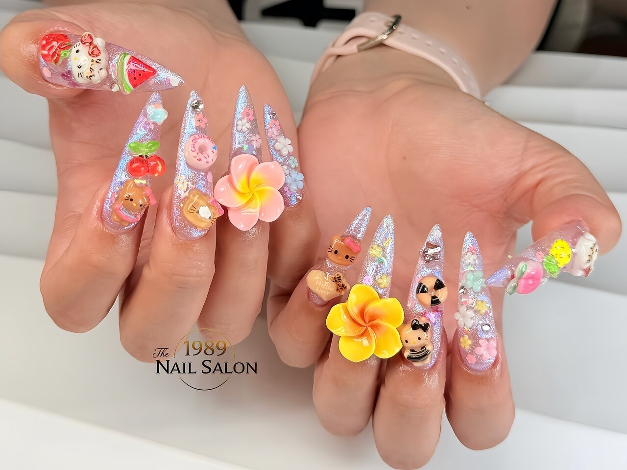 イチキュウハチキュウ ネイルサロン(The 1989 nail salon
