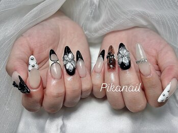 ピカネイル 上野 御徒町(Pika Nail)/クロスx3Dフラワーxブラック