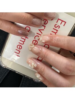 ダブリュー(W.)/うねうねネイル